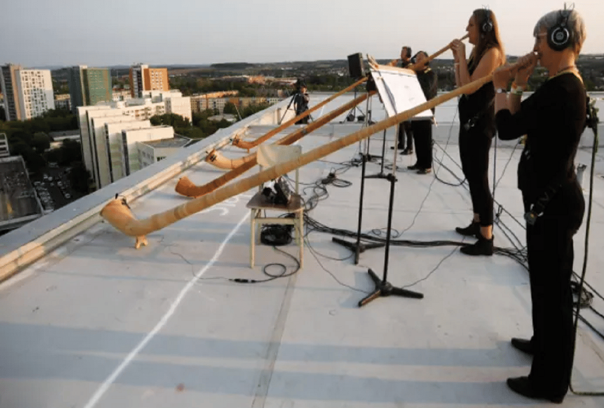 germany musicians perform unique concert on rooftop amid covid 19 panademic