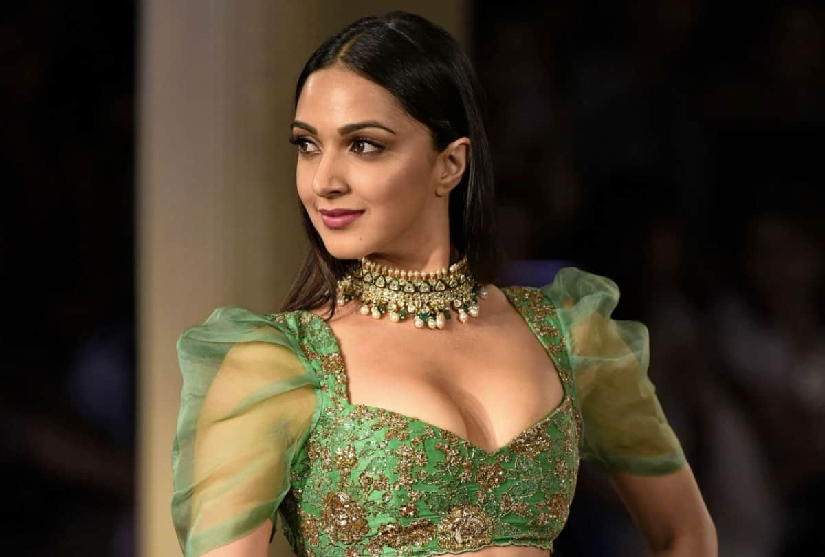 Katrina kaif rekha madhubala bollywood actresses and their real names