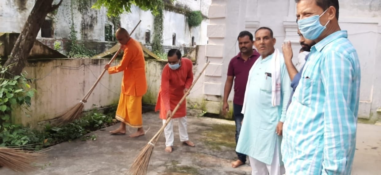 bjp workers launched campain