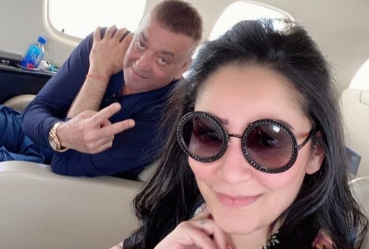 Sanjay Dutt News: Sanjay Wife Maanayata Dutt flies dubai in a private jet