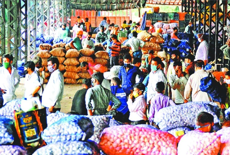 Vegetable market reopen in Sector-26 of Chandigarh