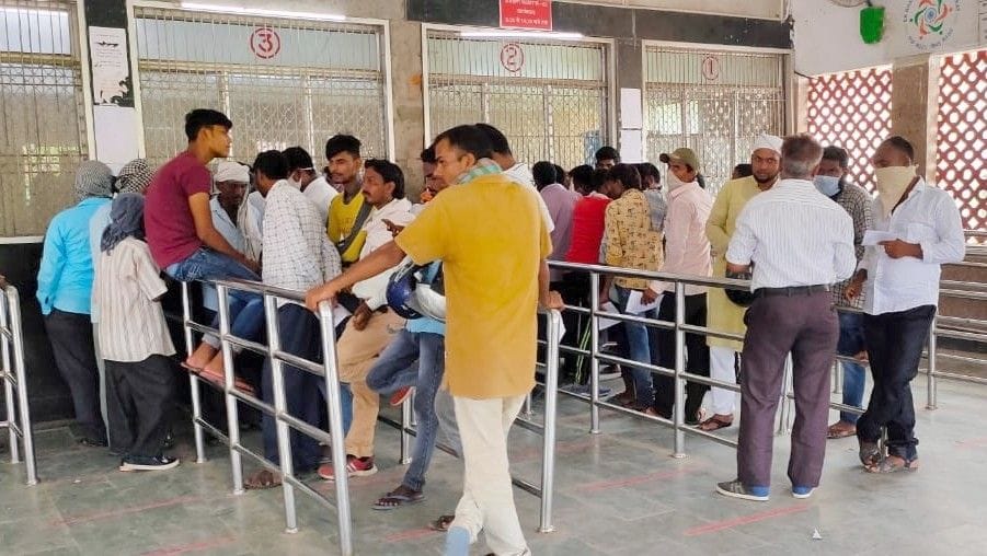 Tickets booked for special train going to Mumbai in few hours, waiting till October 15