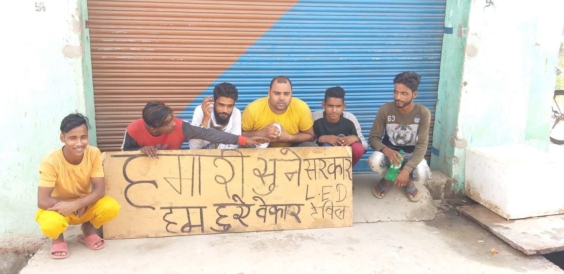 Aligarh: Tent traders on strike, work still stopped