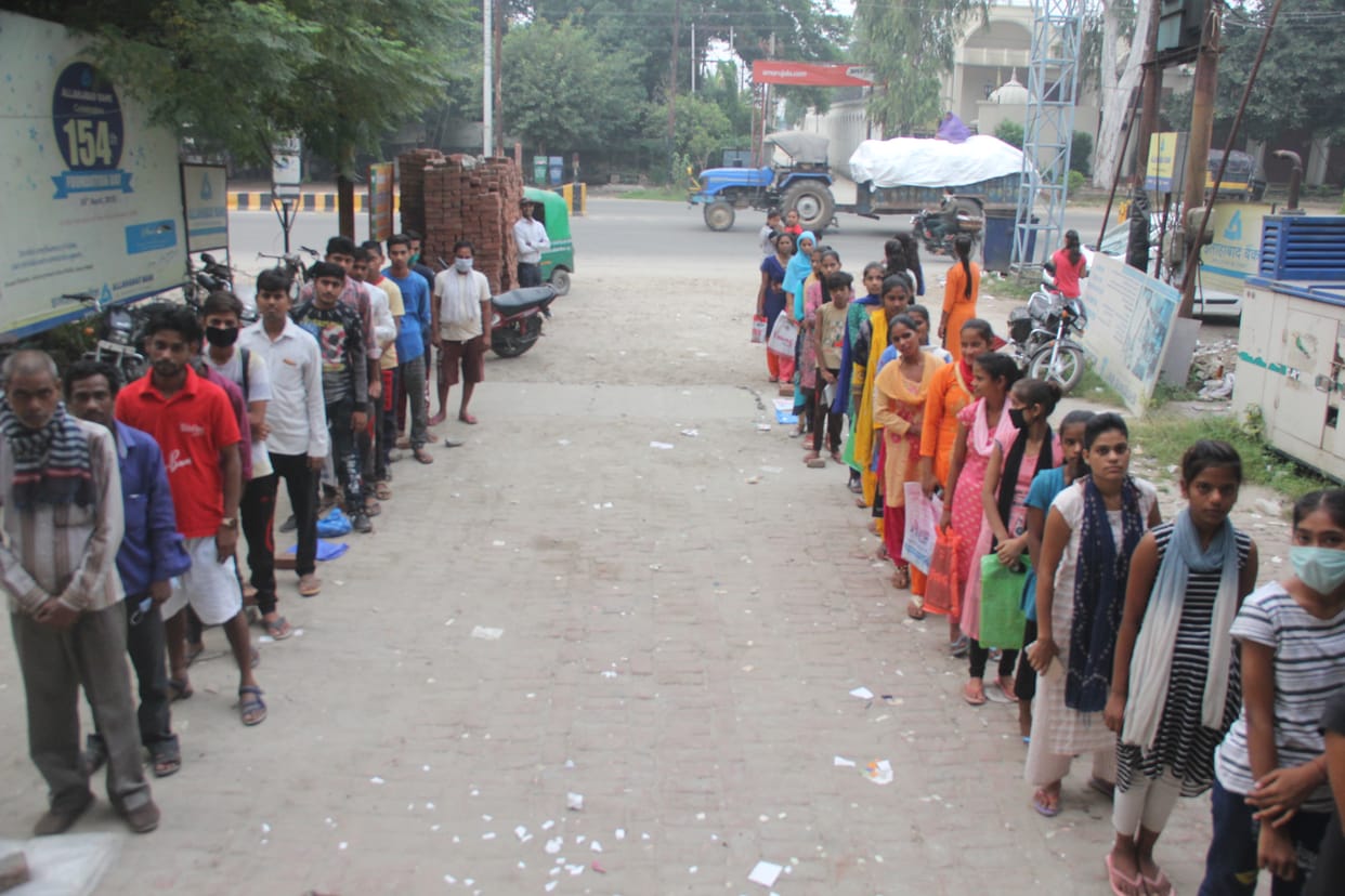 people create line early morning for adhaar updation