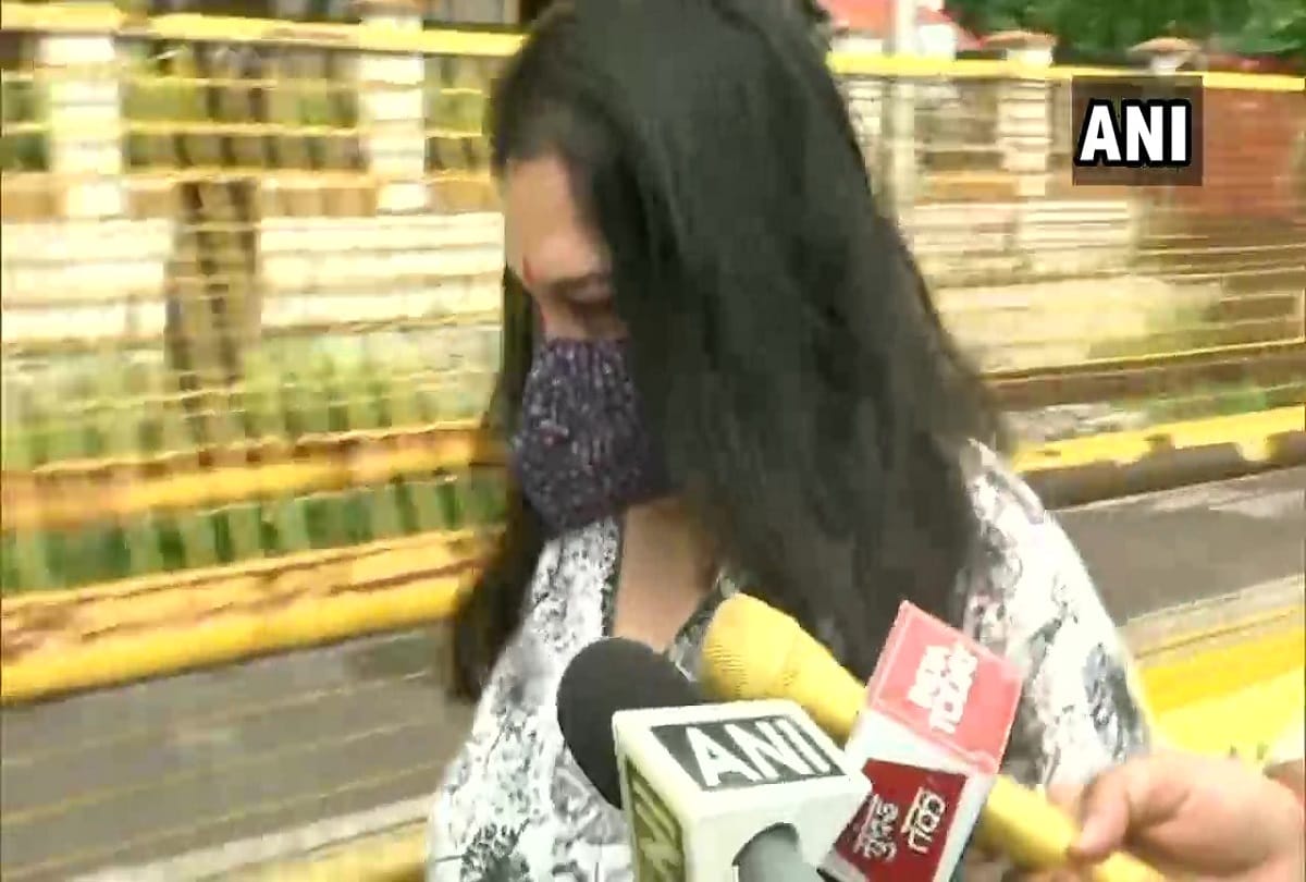 Sushant Singh Rajput Case News: NCB Former Manager Shruti Modi questioning and talent manager jaya saha