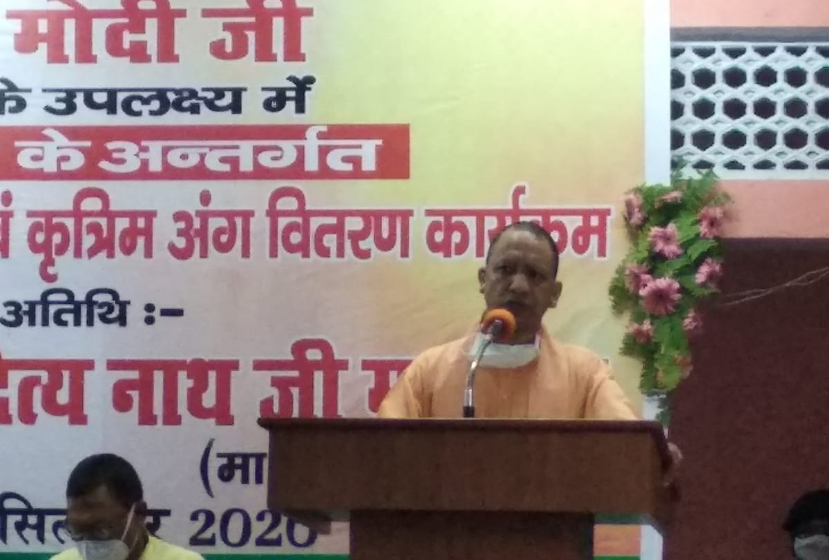 PM Narendra Modi 70 Birthday celebration in Gorakhnath temple gorakhpur news update see latest photos