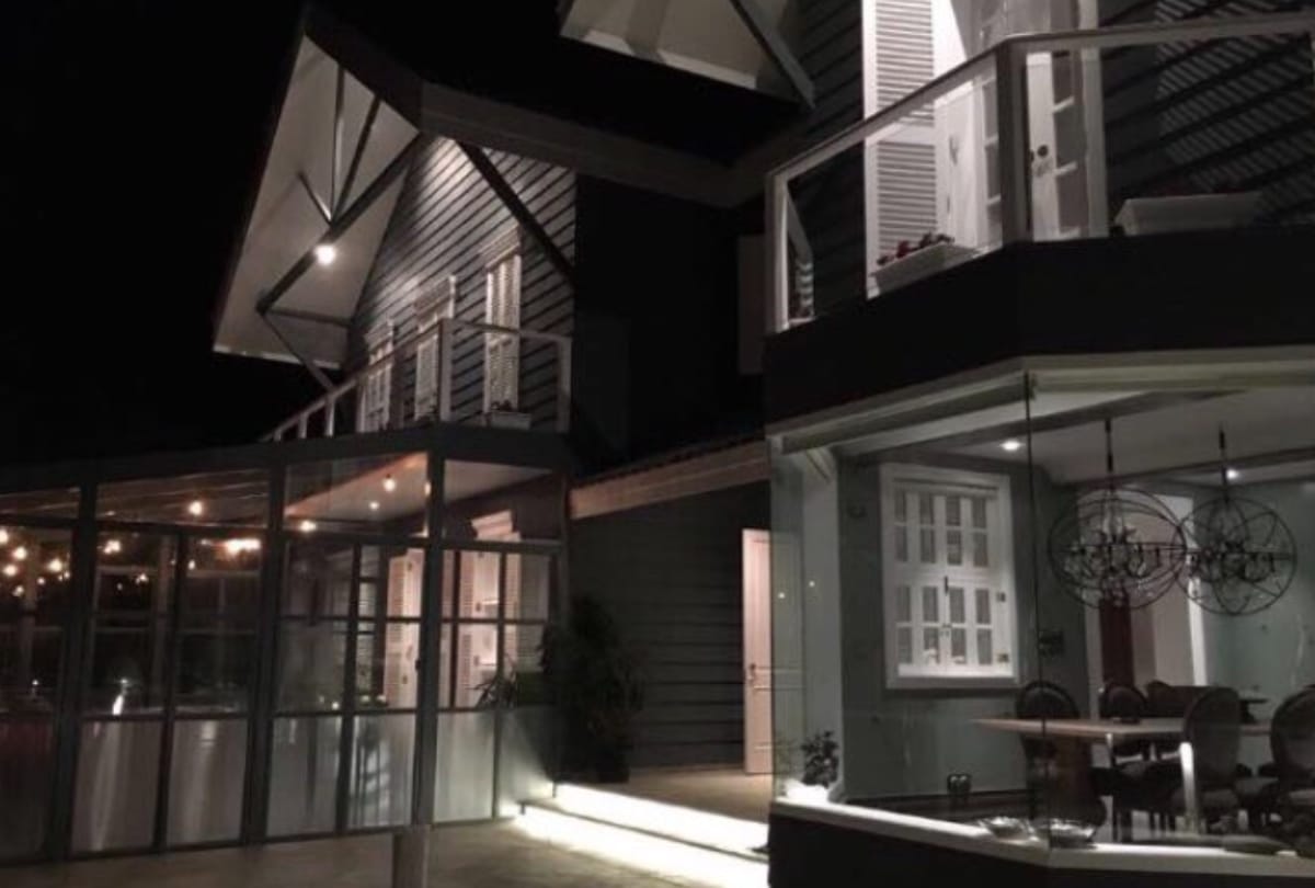 Kangana ranaut manali house inside photos