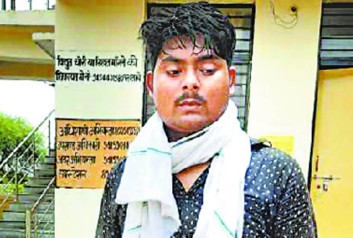 farmer tried to self-immolation in XEN office