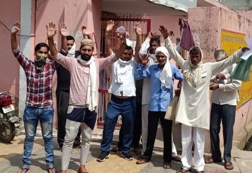 Commotion at consumers' bank branch