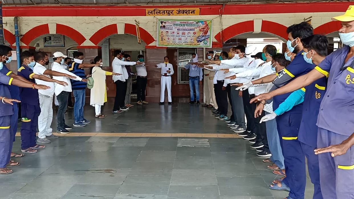 railways workers oth, clean campaign