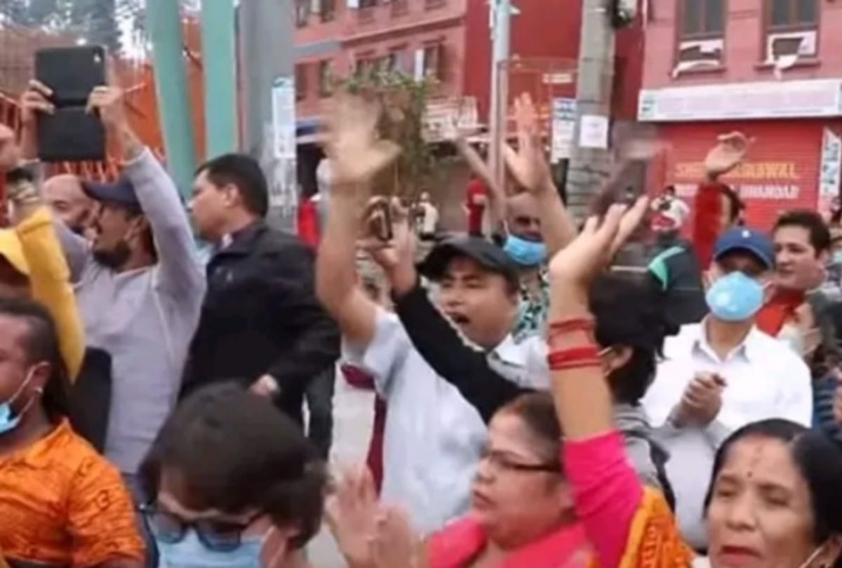 People protesting after proposal to make Dong capital In Nepal