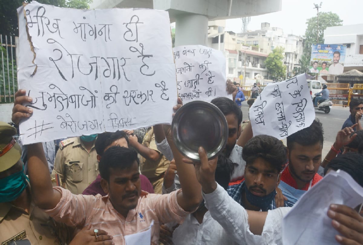 Unemployment issue echoed on PM Modi's birthday in lucknow