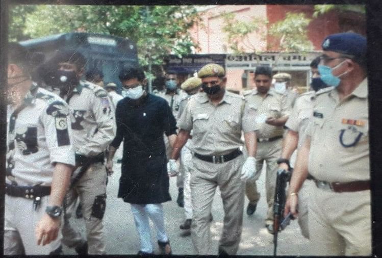 Jamia Violence: हाईकोर्ट ने आंशिक रूप से पलटा ट्रायल कोर्ट का फैसला, शरजील समेत 9 पर इन धाराओं में लगे आरोप