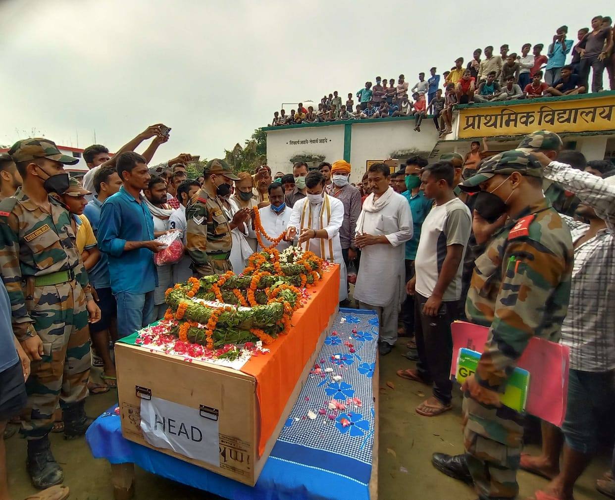 Army Jawan Pappu Sah's body created chaos as soon as he reached the village