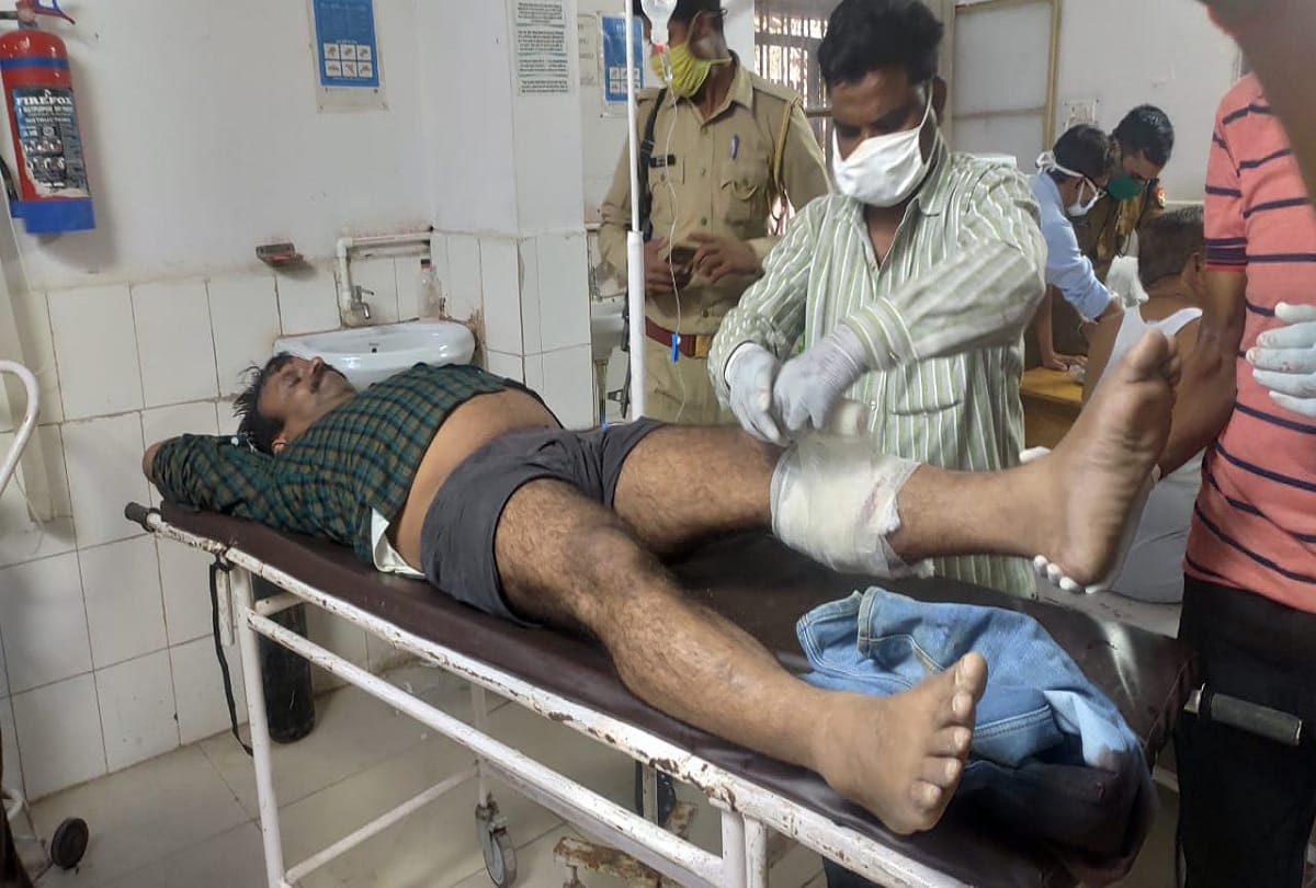 Encounter between Auraiya police and prize miscreant