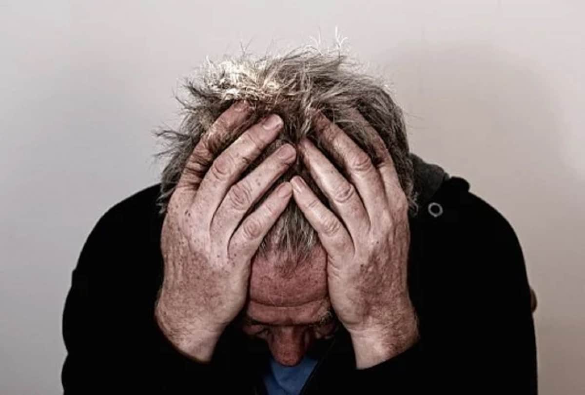 World Alzheimer day 2020 Why this disease occurs its symptoms and prevention