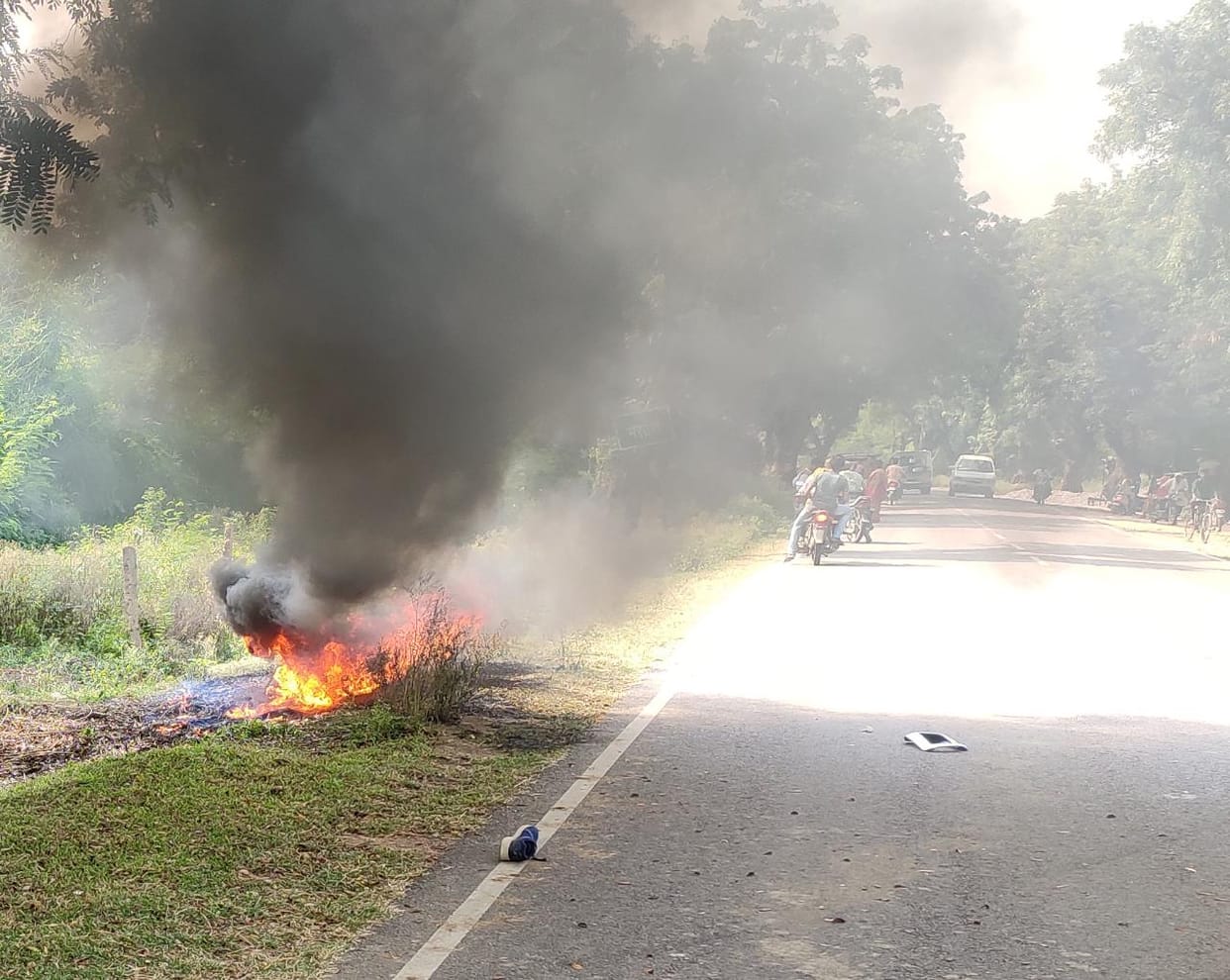 one died in van bike crashed