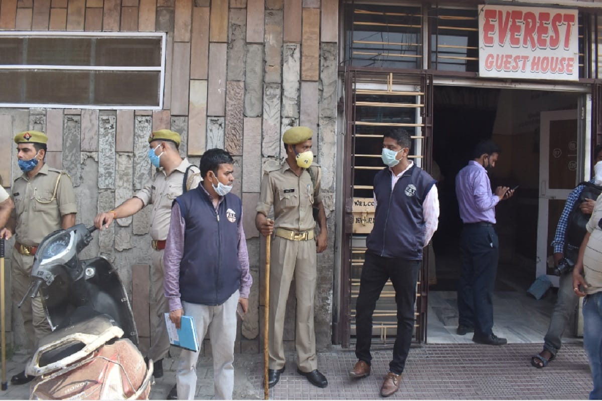 UP Crime News: Son has disclosed in the case of hotel manager and wife death in Meerut