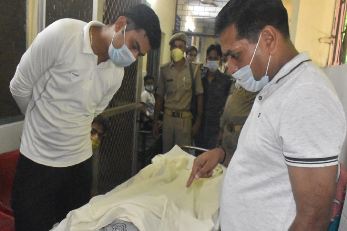 UP Crime News: Son has disclosed in the case of hotel manager and wife death in Meerut
