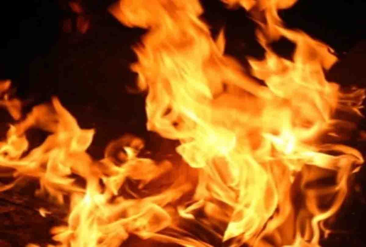 UP: burned shopkeeper in minor dispute, died in pain