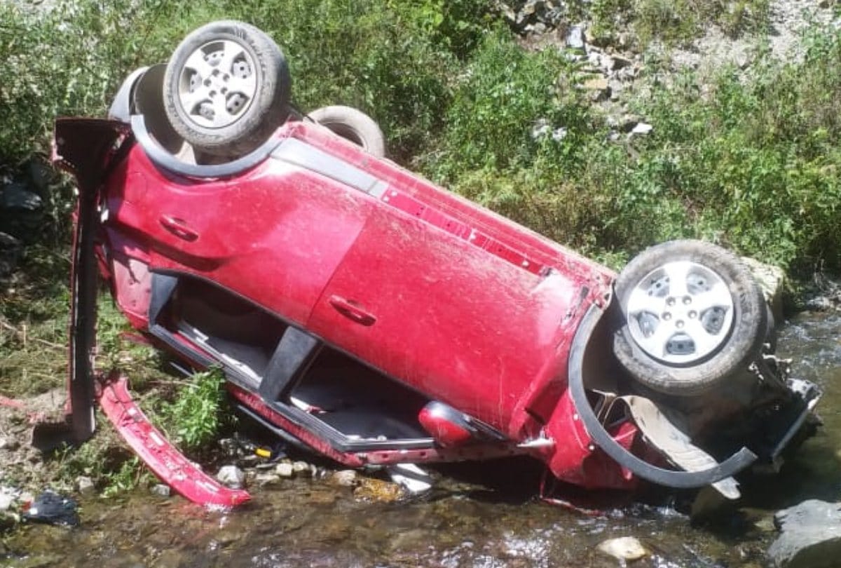 Himachal News : four killed in car accident in shimla himachal pradesh