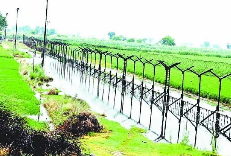 People of a village of gurdaspur seen object like drone