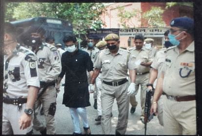 Jamia violence case delhi HC partially overturns trial court sharjeel imam 9 others charged in these sections