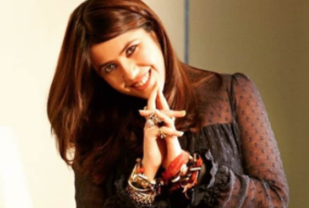 Ekta kapoor and her mother shobha kapoor again trouble over alt balaji web series
