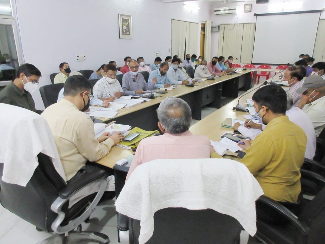 Not a single person made a golden card in 68 villages of the district