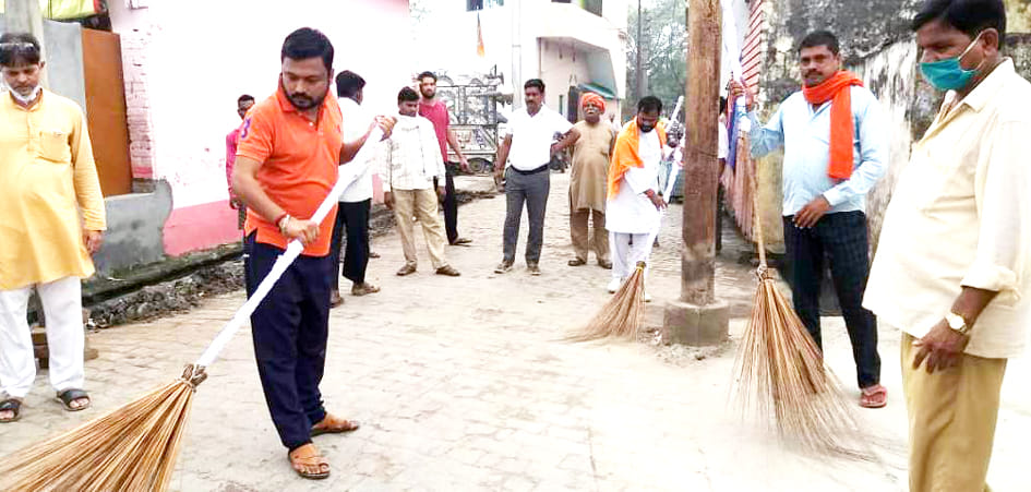 people celebrate PM MOdi's 70 birthday