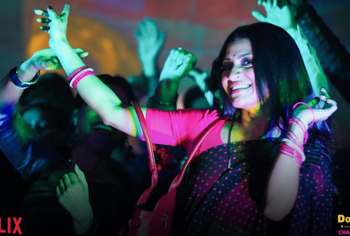 Dolly Kitty Aur Woh Chamakte Sitare Review by Pankaj Shukla Bhumi Pednekar Konkona make mess of sex