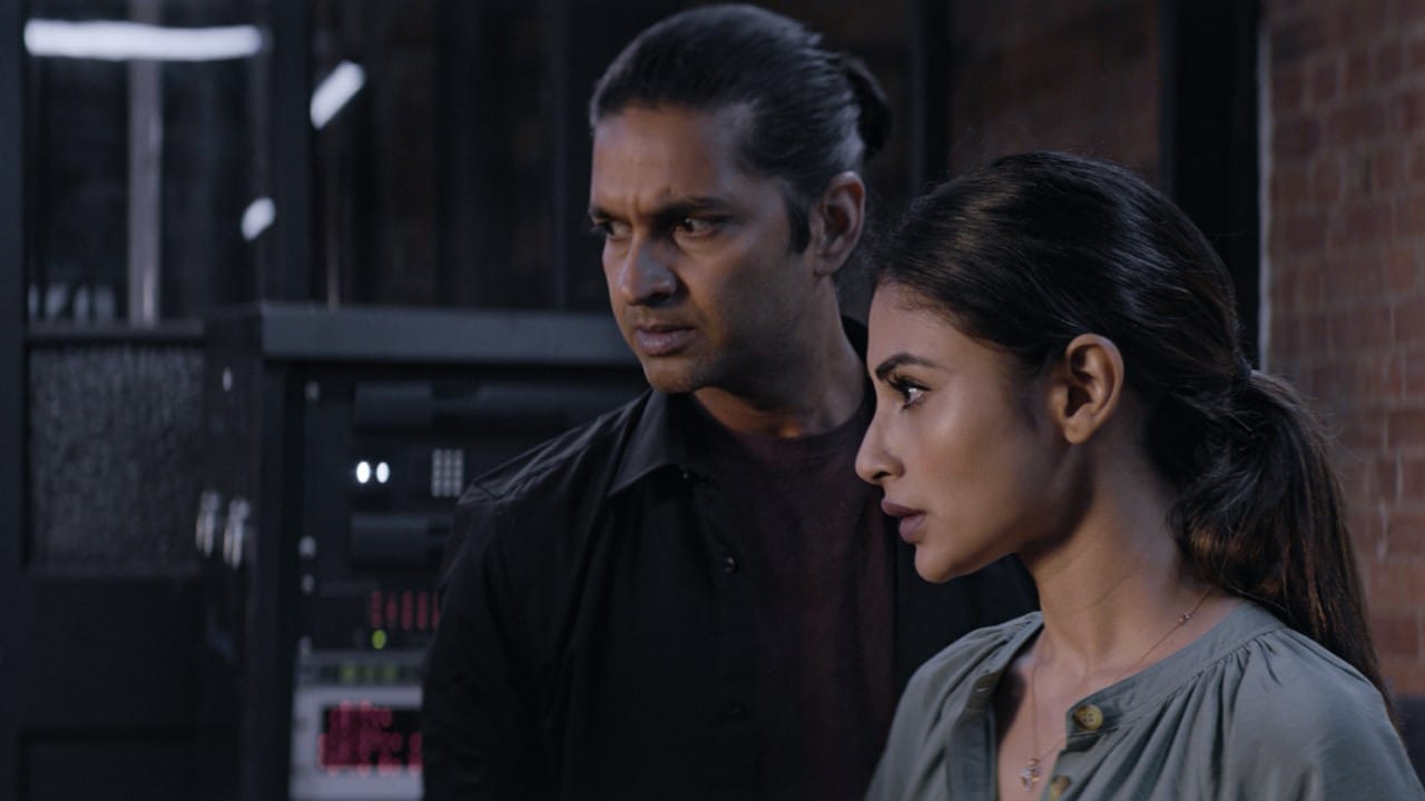 London Confidential Review by Pankaj Shukla Mouni Roy Purab Kohli Kulraj Randhawa Pravessh Rana