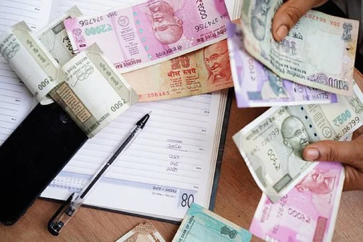 Exclusive: Minimum Balance below Rs 500 in post office account will be fined