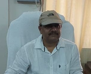 Bharat Chandra took over the responsibility of CDO in the district