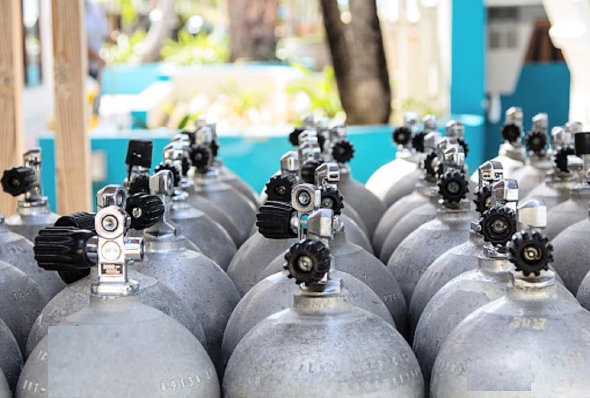 corona update: 115 tons of liquid oxygen and 3500 cylinders are preparing every day in himachal