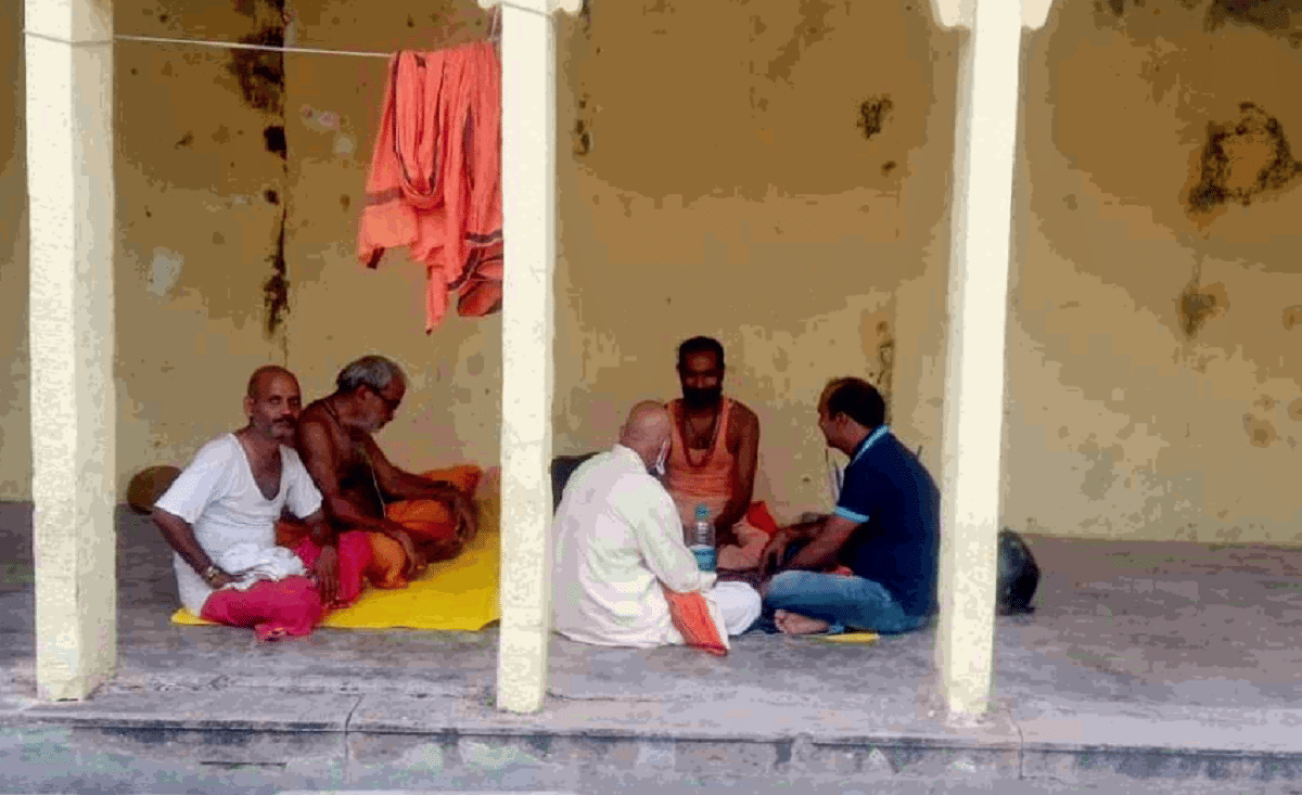Kashi Panchkroshi yatra started without preparations no arrangements at first stop in varanasi
