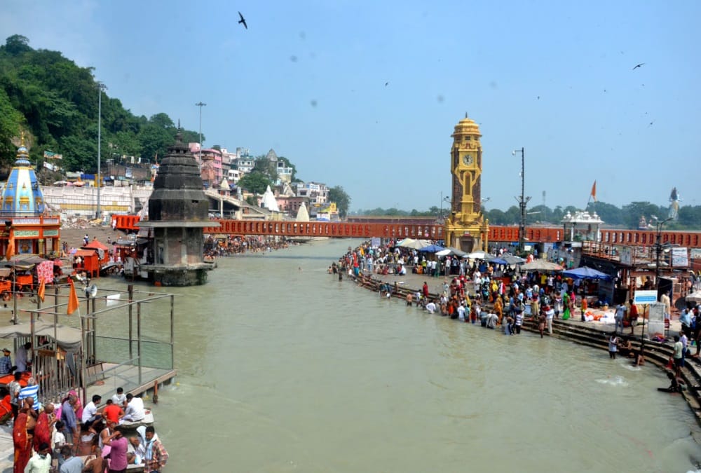 Coronavirus in uttarakhand: Tourist crowd on har ki pauri and Traffic jam in haridwar