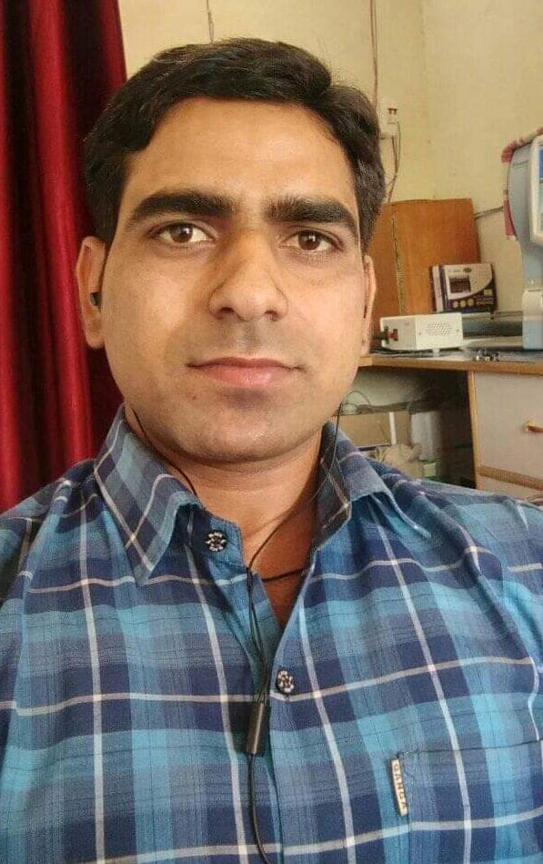 road, accident, two death, and five injurd