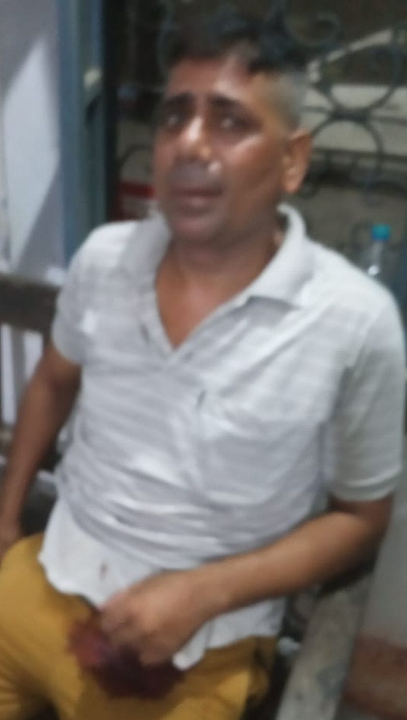 Young man caught with smack stabbed knife in his stomach