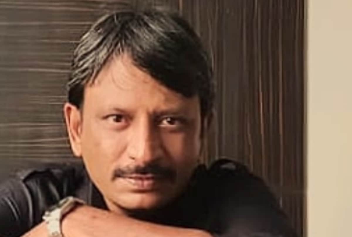 Rajesh Tailang mirzapur actor shared photo oh twitter looking as vendor post gone viral