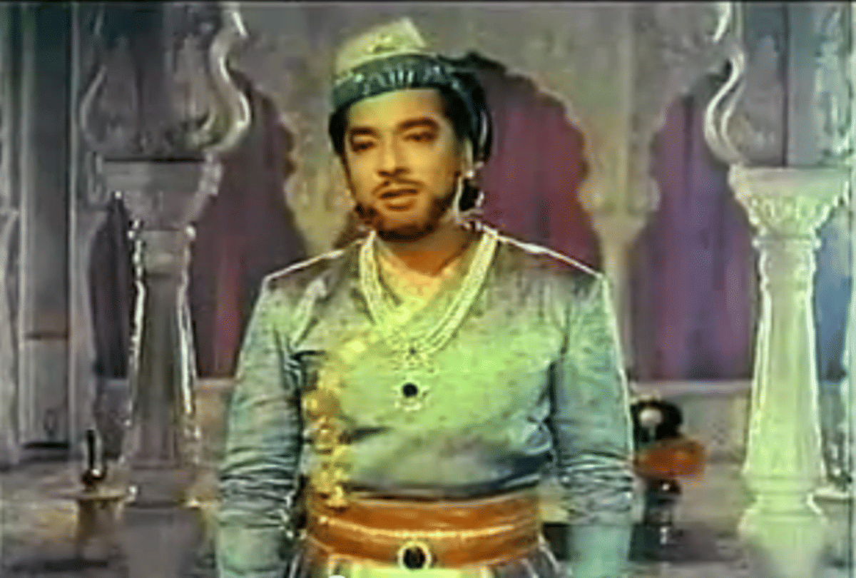 Know Some Unknown Facts About Actor Pradeep Kumar Who is better Known For His Mughal King Characters
