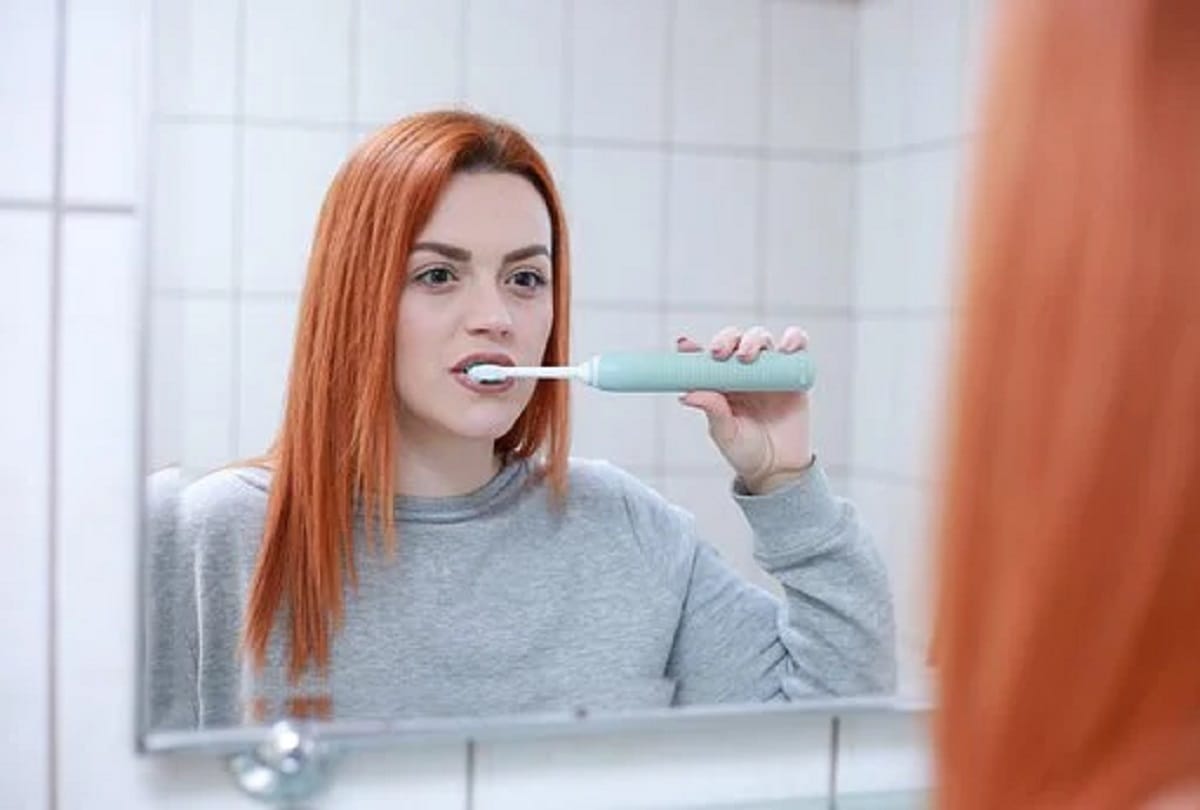 Habits That Harm Your Teeth, tips for teeth and oral health