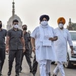 राष्ट्रपति से मिले अकाली नेता।
