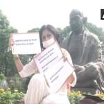 संसद परिसर में धरने पर बैठीं बीजेपी सांसद रुपा गांगुली