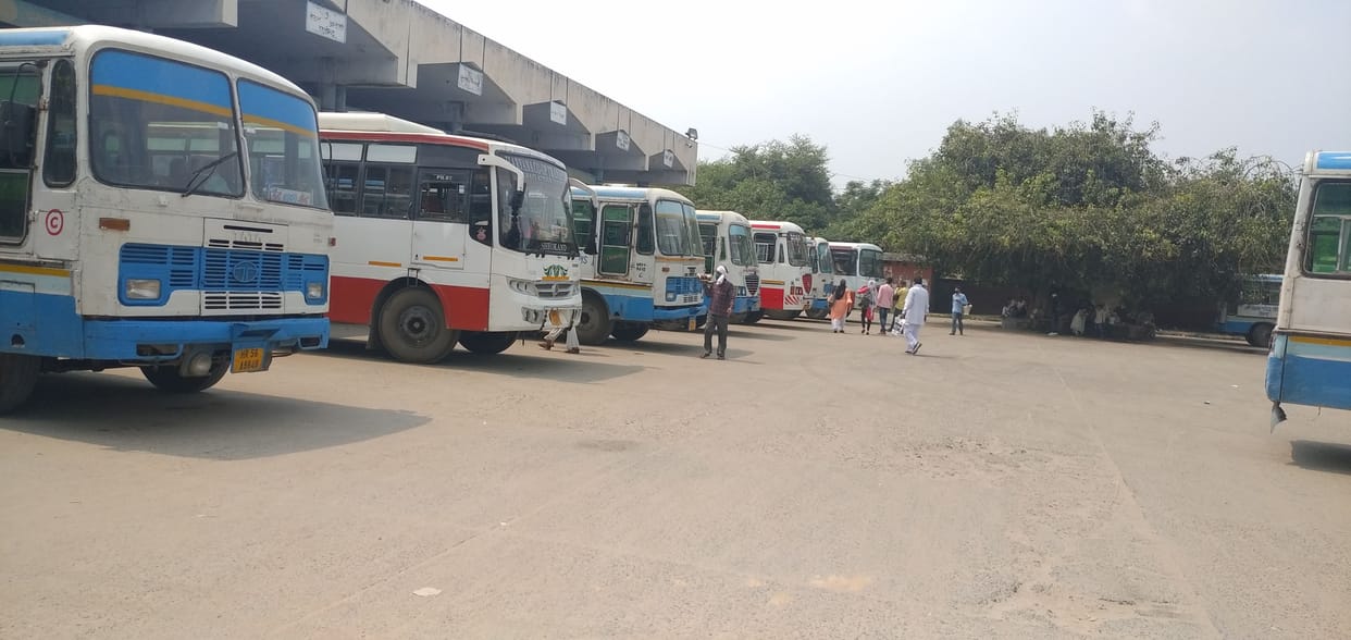 The bus will not run for Delhi, for the convenience of passengers, Bahadurgarh replaced six buses instead of three.
