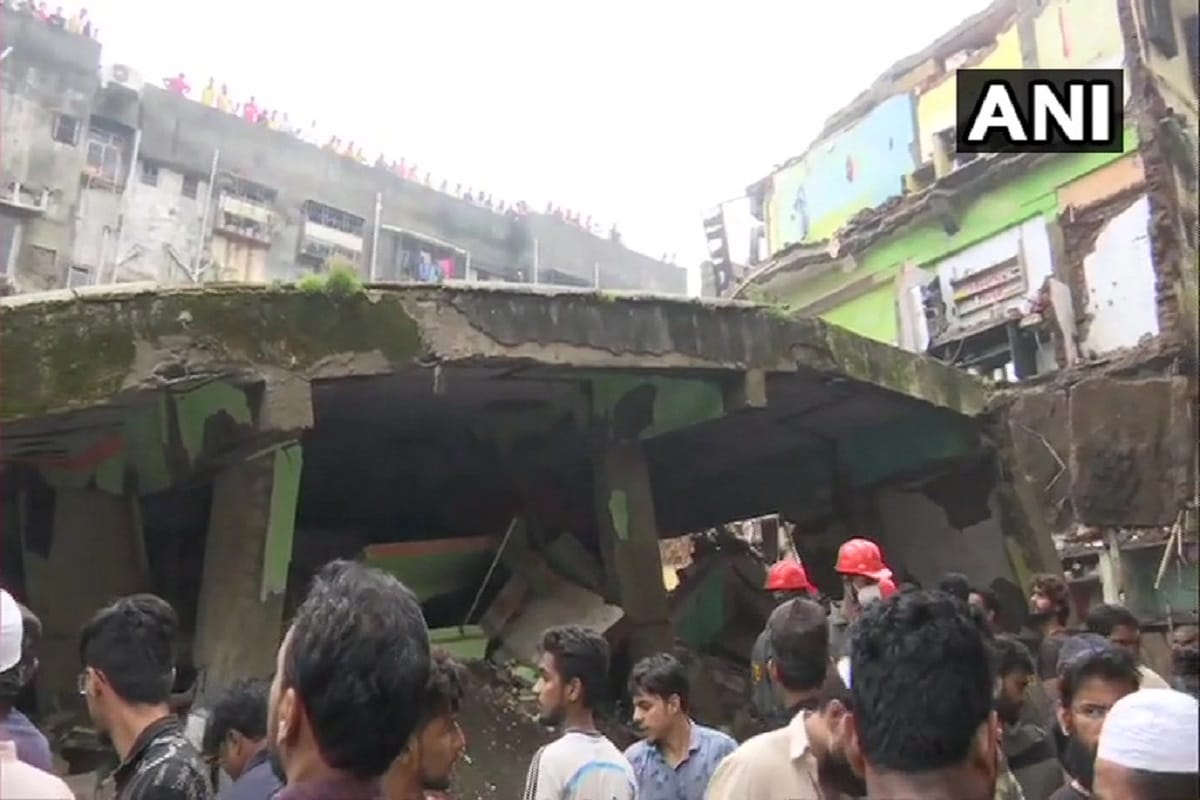 3 storey building collapsed in bhiwandi in maharashtra president and prime minister tweet