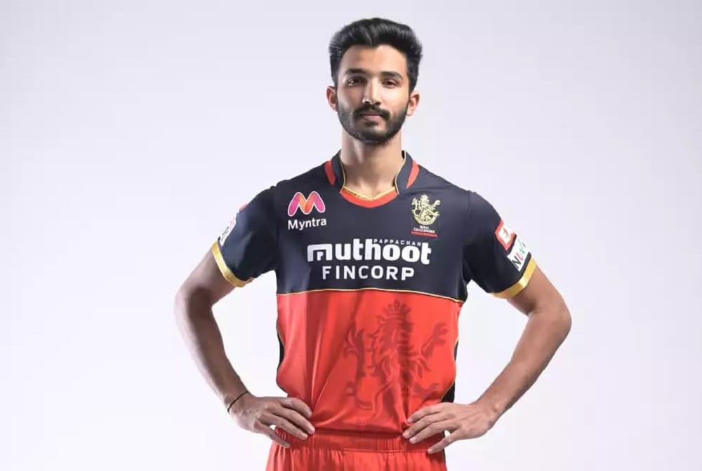 Royal Challengers Bangalore batsman Devdutt Padikkal Covid-19 positive ahead of IPL 2021