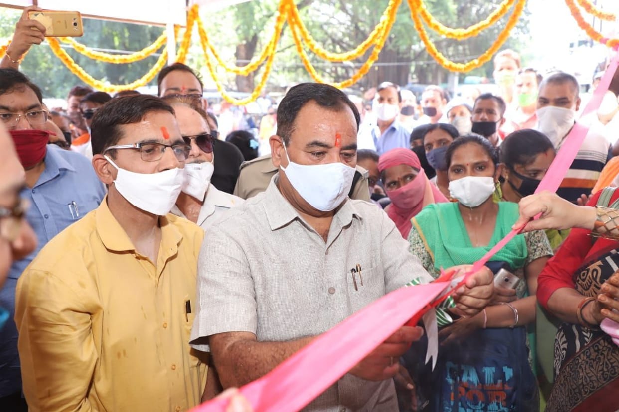 No need to cut to make labor cards: Harak Singh