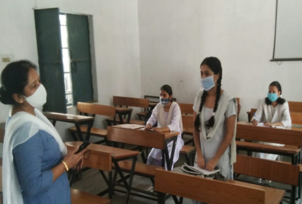 Kerala Colleges, universities reopen after nine months with strict Covid guidelines