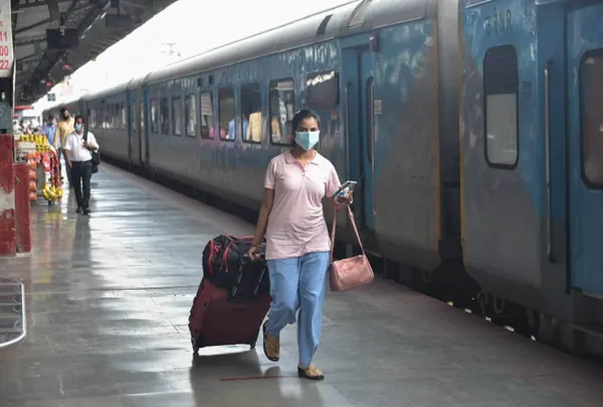 IRCTC Indian Railways train ticket cancellation charges know all details about this